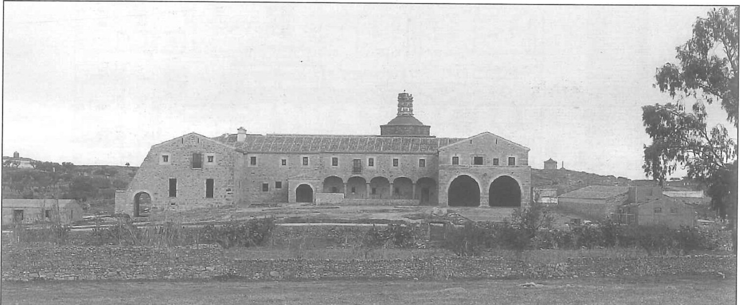 Vista sur del conjunto del Convento de la Luz de Brozas